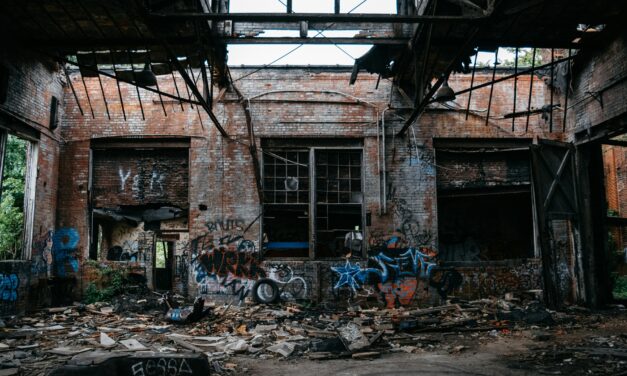 Urban Infrastructure Decay Triggers Emergency Governance